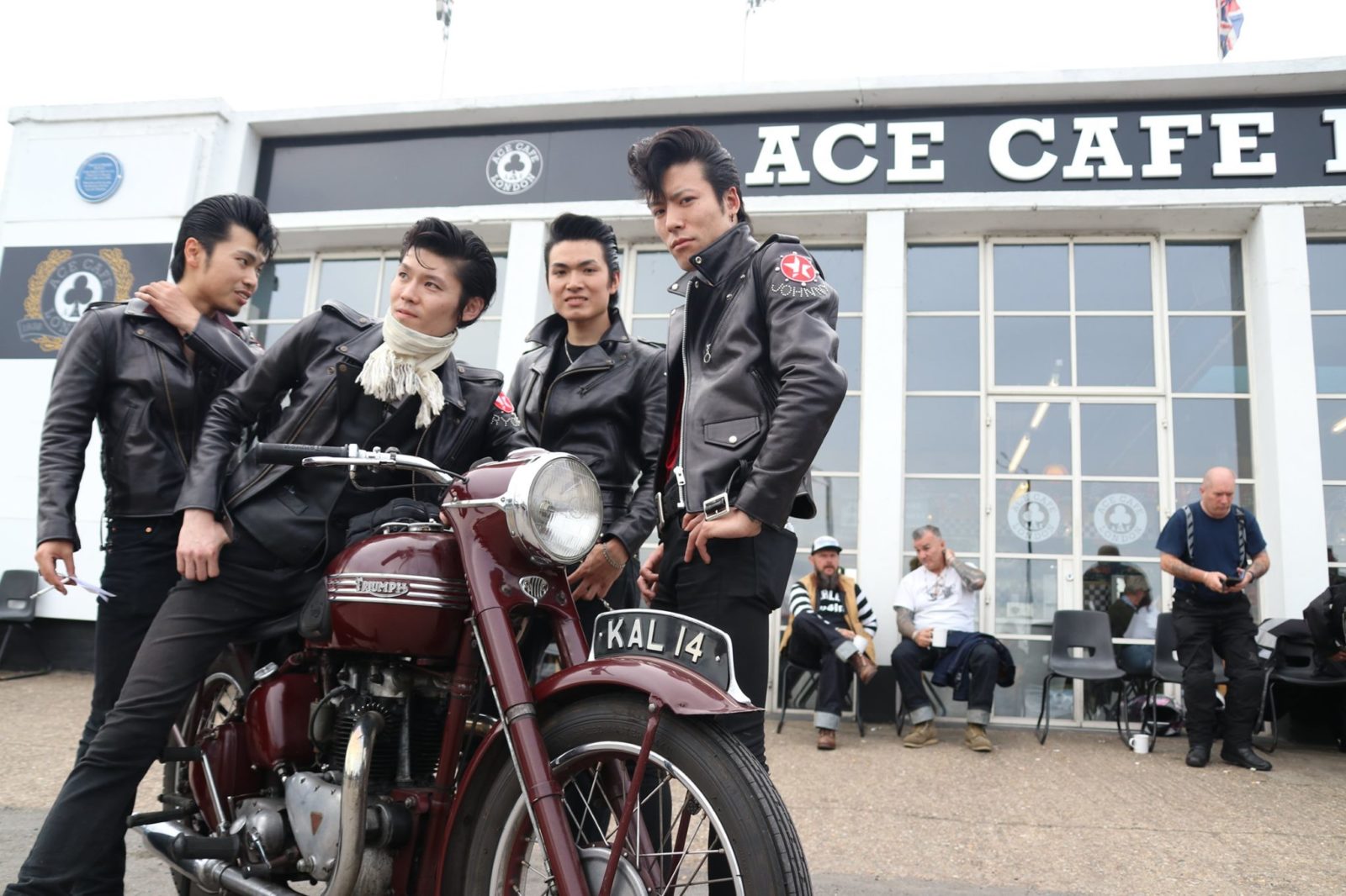 純正直営店 Ace Cafe London フライトジャケット ライダース バイカー